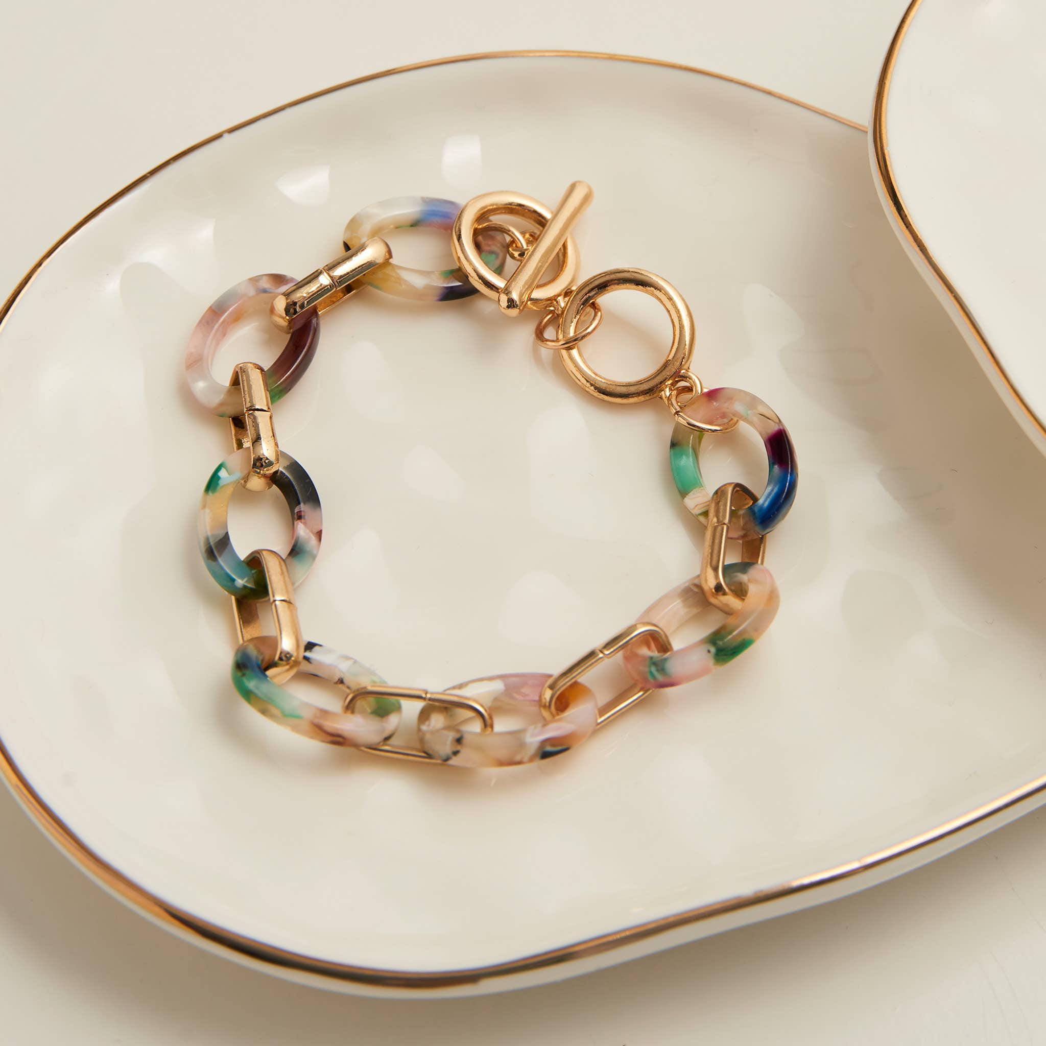 Acrylic Link Toggle Bracelet