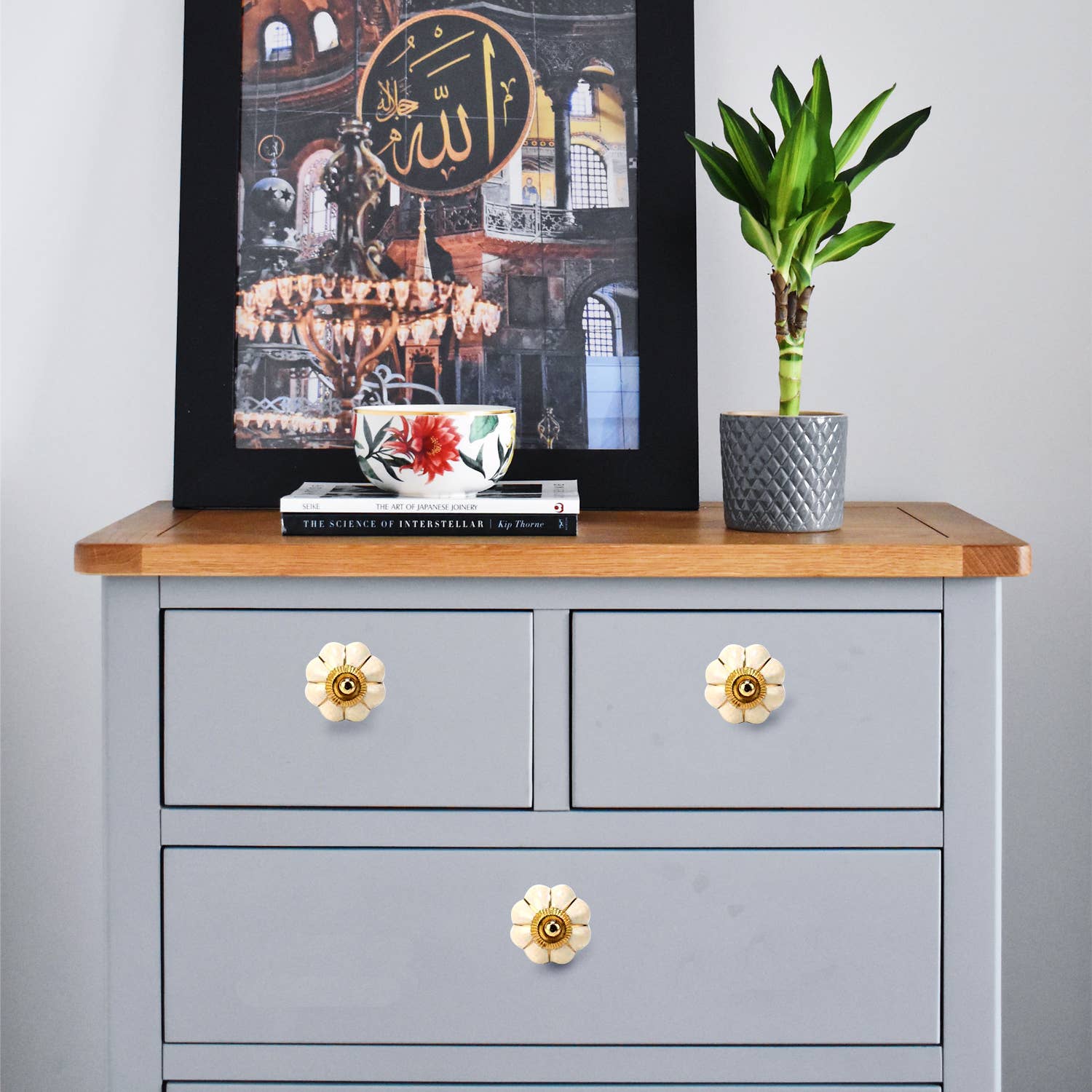 Off White Ceramic Melon Knob