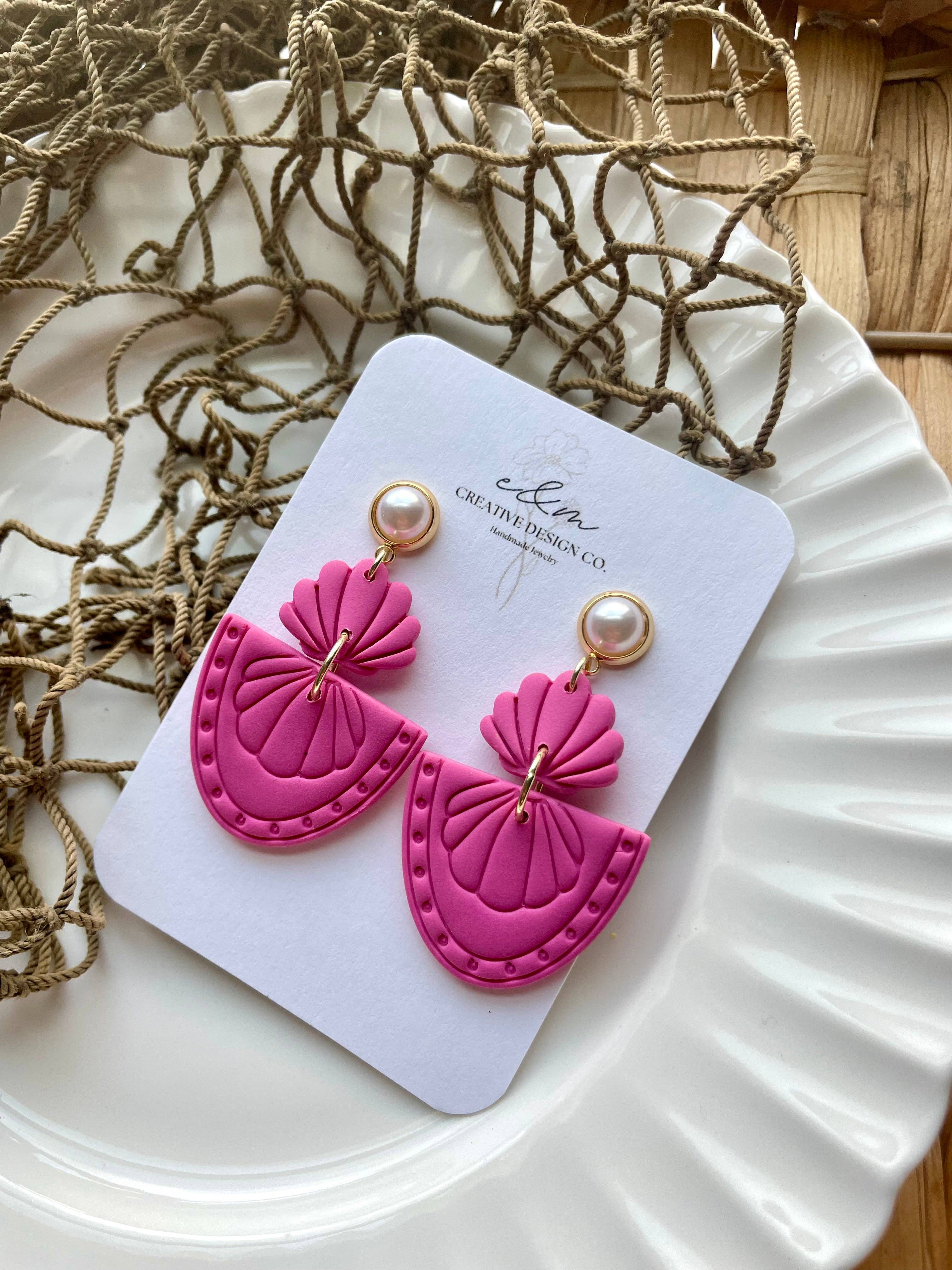Summertime Clamshell Earrings