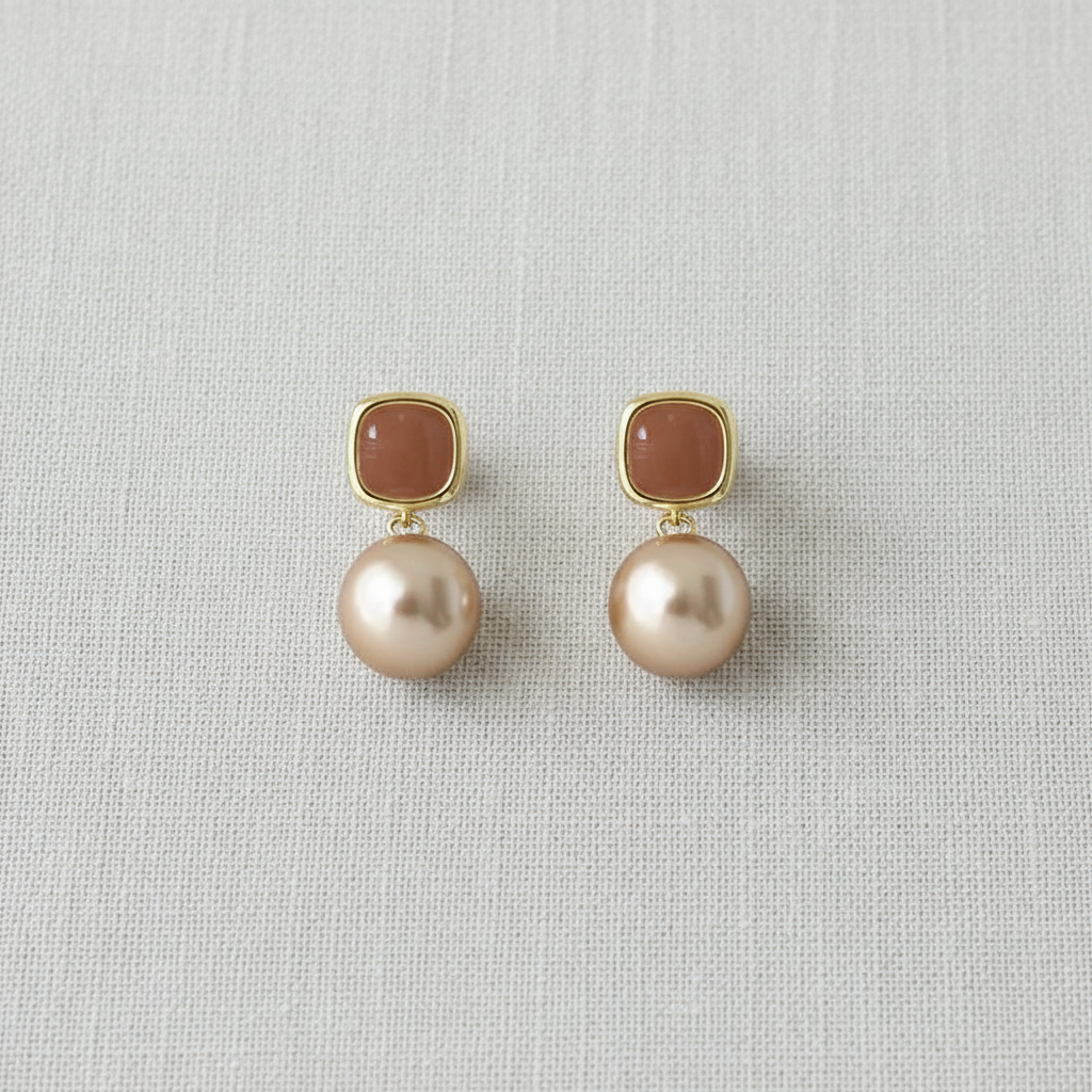 Caramel Square Pearl Stud Earrings