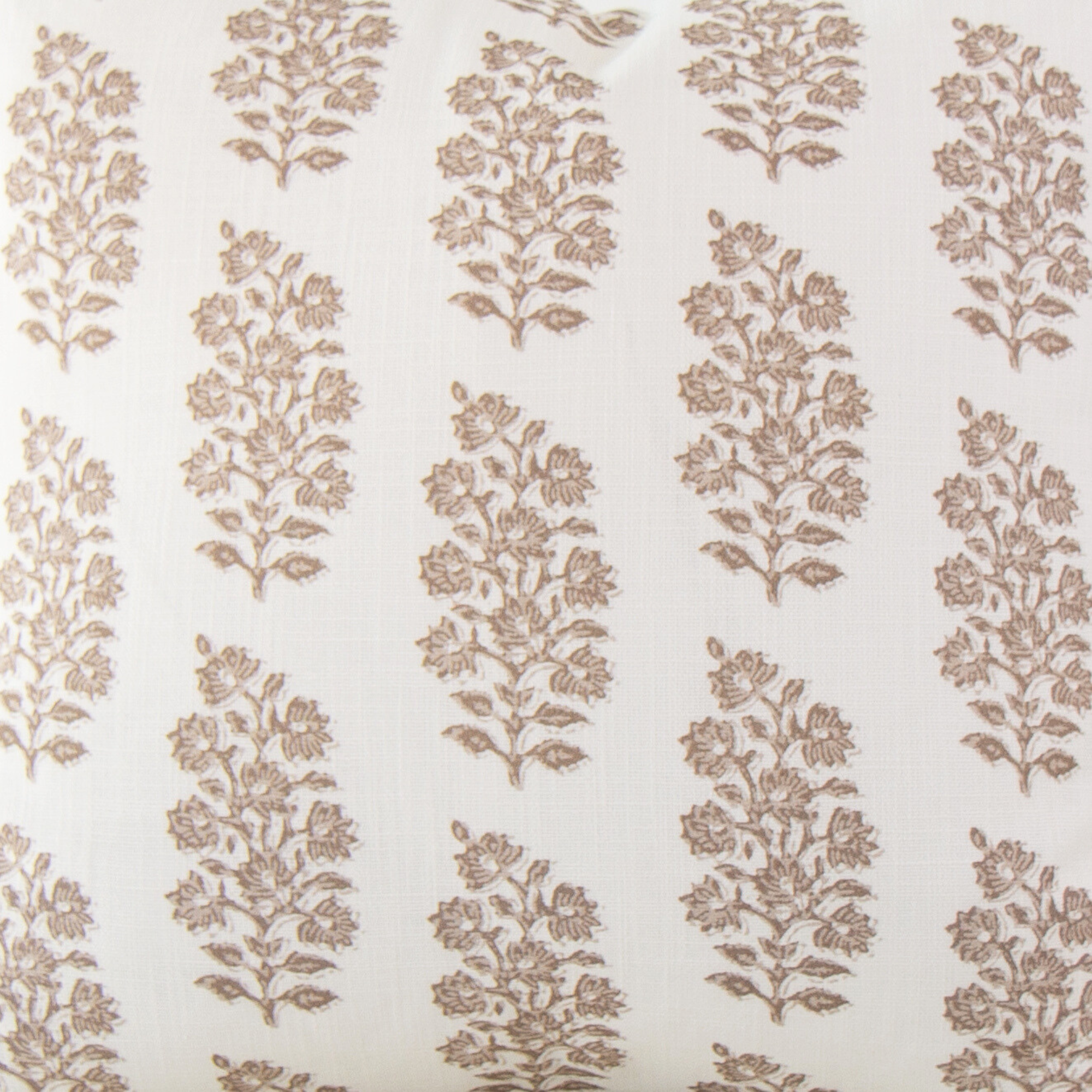 Millie Oyster Pillow 20x20