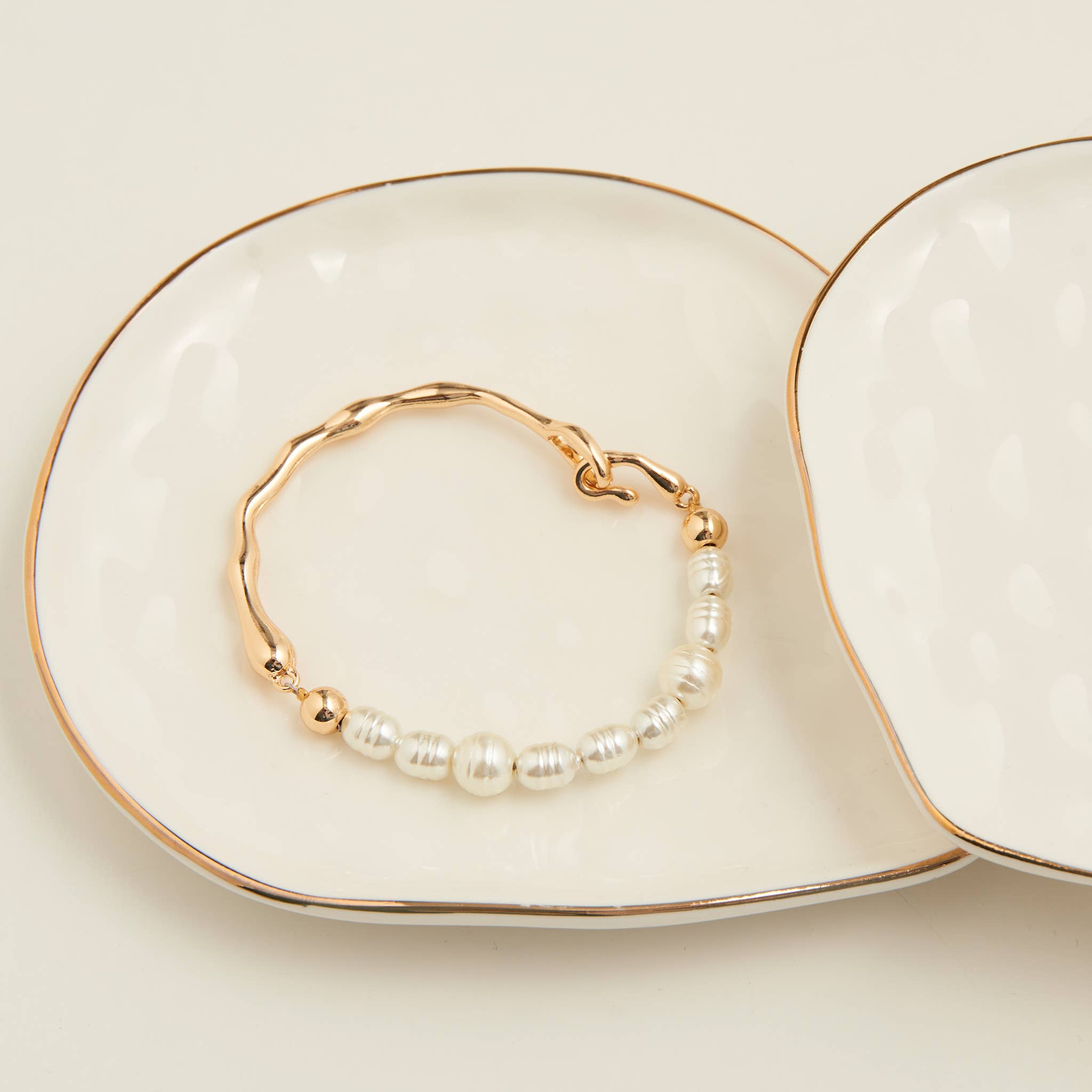 Freshwater Pearl Bangle Bracelet