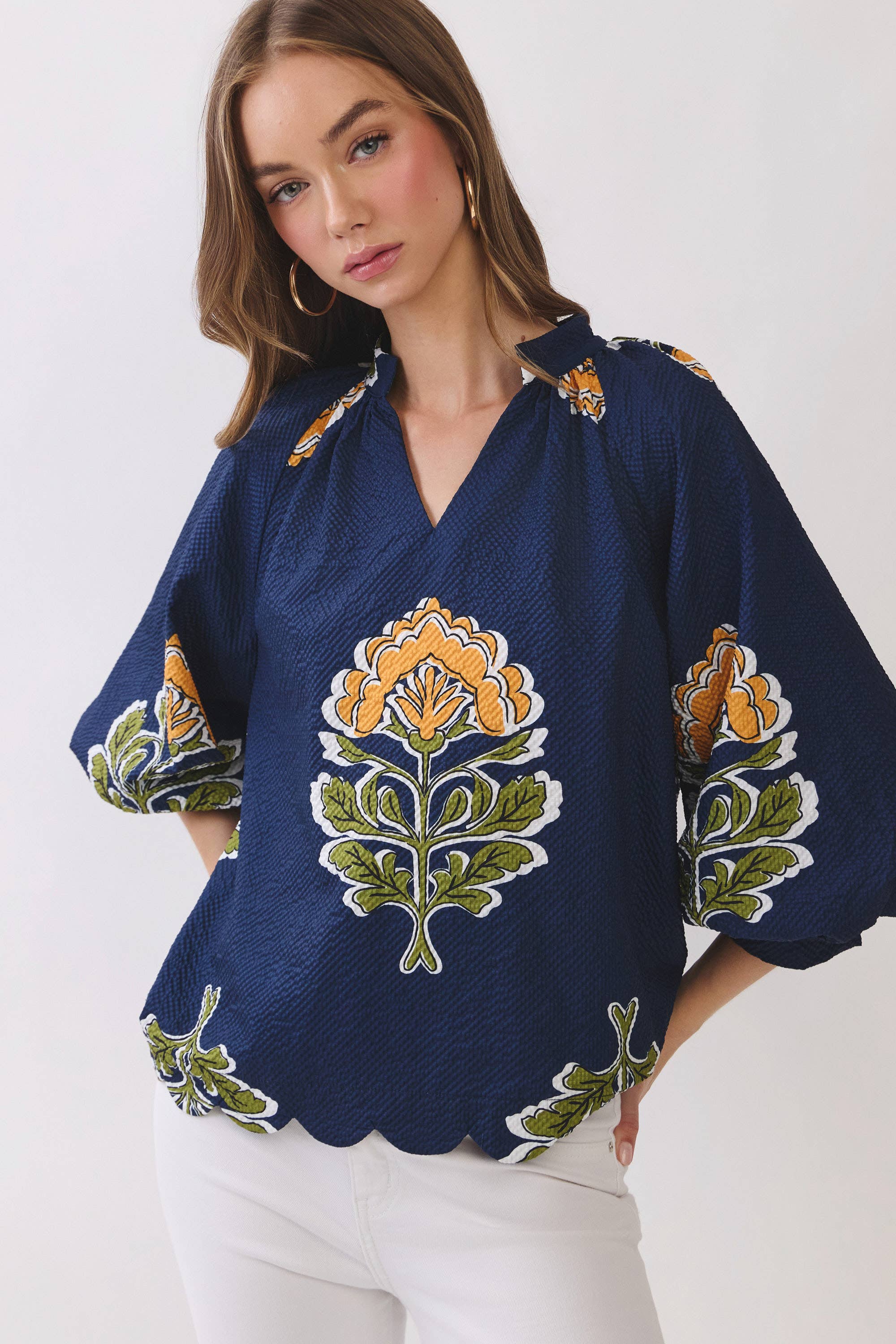 Floral Print Scalloped Hem Textured Blouse